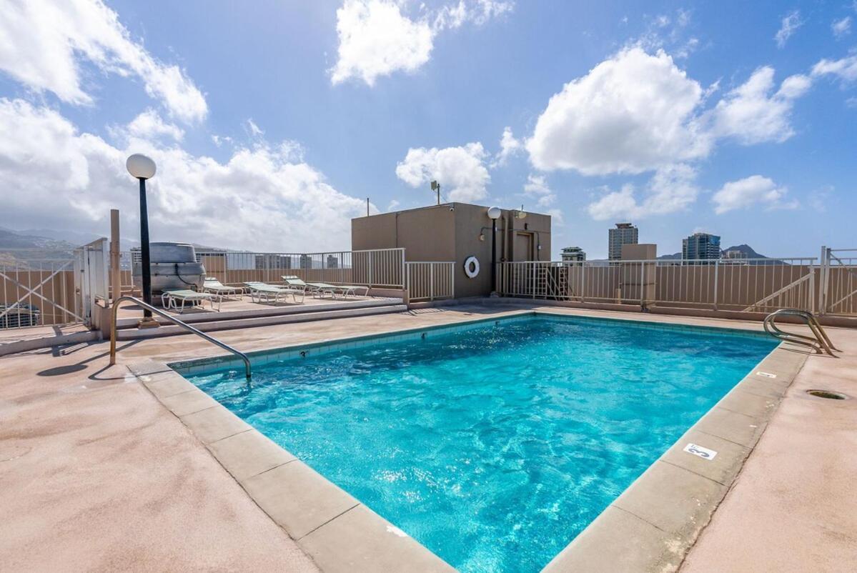 Waikiki Blue View